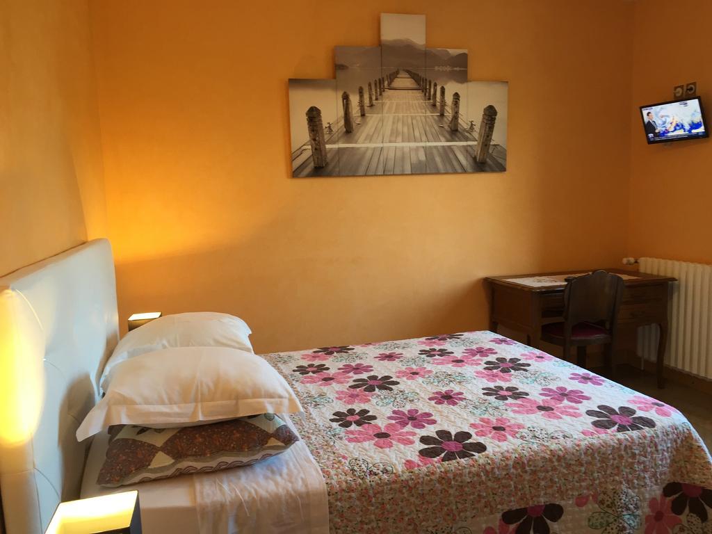 Chambres D'Hotes Du Plessis Chailles  Экстерьер фото