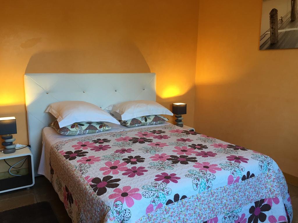 Chambres D'Hotes Du Plessis Chailles  Экстерьер фото